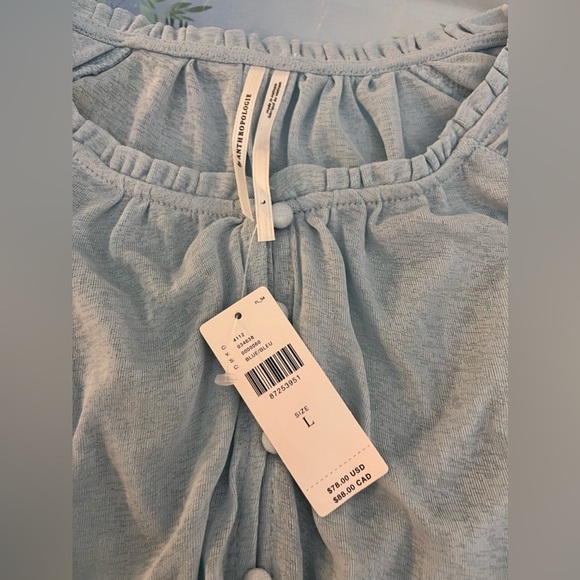 By Anthropologie Long-Sleeve Femme Ruched Cropped Top, Blue, M or L, NWT - Picture 11 of 11